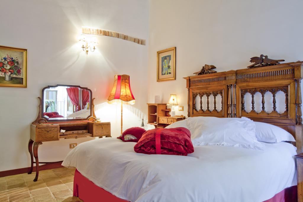 B&B Il Marchese Del Grillo ซุลโมนา ห้อง รูปภาพ