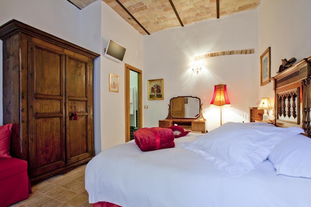 B&B Il Marchese Del Grillo ซุลโมนา ห้อง รูปภาพ