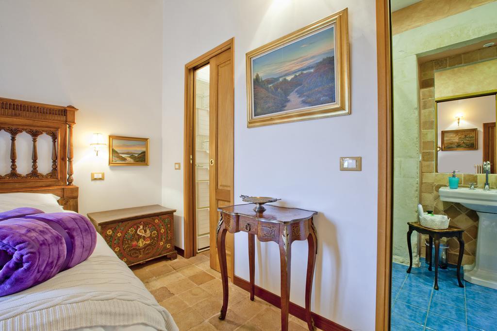 B&B Il Marchese Del Grillo ซุลโมนา ห้อง รูปภาพ